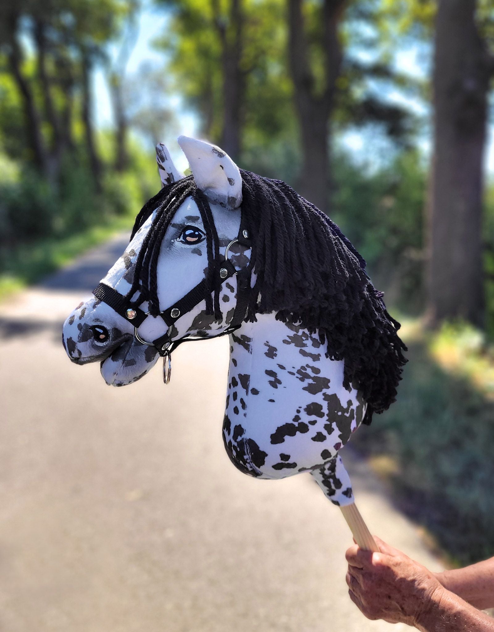 Horse on a stick Super Hobby Horse Premium - leopard horse with a black mane A3