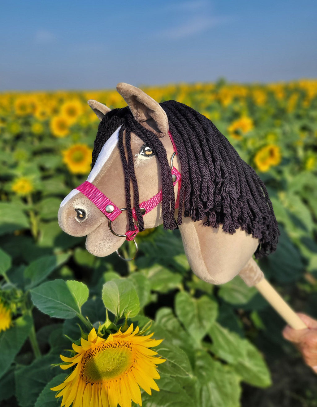 Horse on a stick Super Hobby Horse Premium - dun horse A4