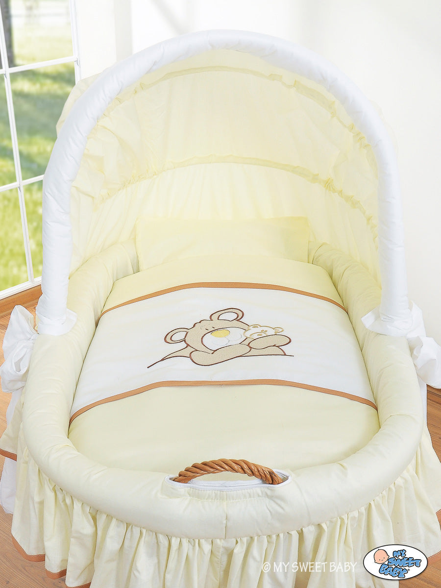 Moses Basket/Wicker hood crib- Teddy Bear Barnaba cream