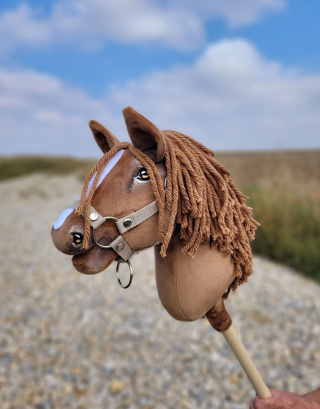 Horse on a stick Super Hobby Horse Premium - light chestnut horse A4