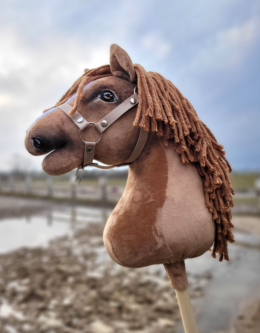 Horse on a stick Super Hobby Horse Premium - light chestnut horse A3