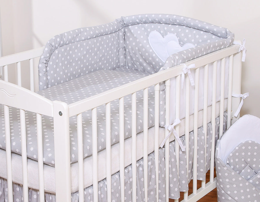Universal crib rail bumper – Hearts white dots on gray