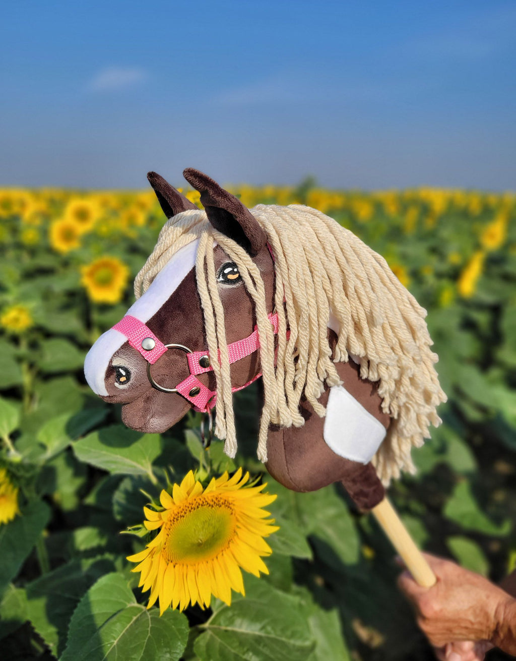 Horse on a stick Super Hobby Horse Premium - western IV dark bay horse A4