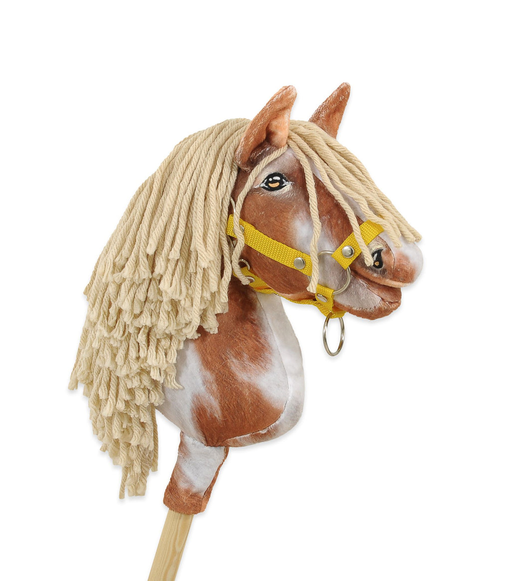 Horse on a stick Super Hobby Horse Premium - tobiano bay horse with a beige maneA4