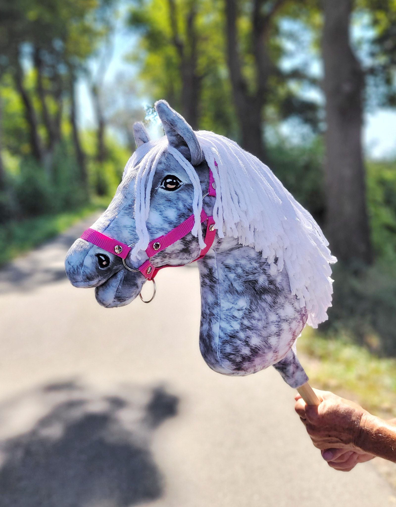 Horse on a stick Super Hobby Horse Premium - dapple grey horse with a white mane A3