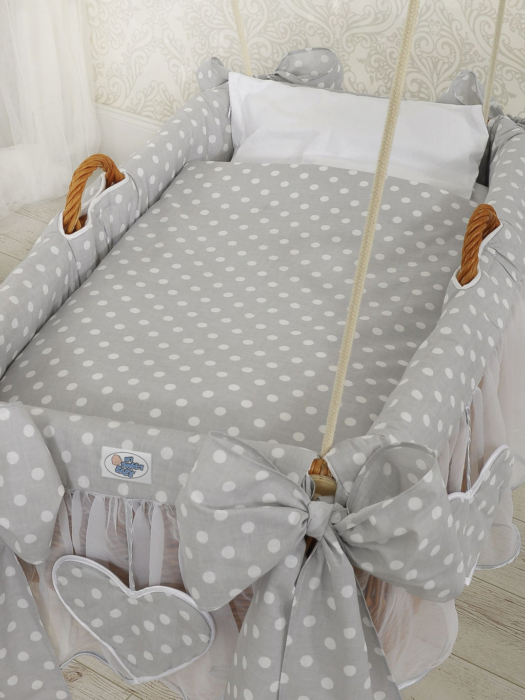 Moses Basket Hanging crib - Grey dots