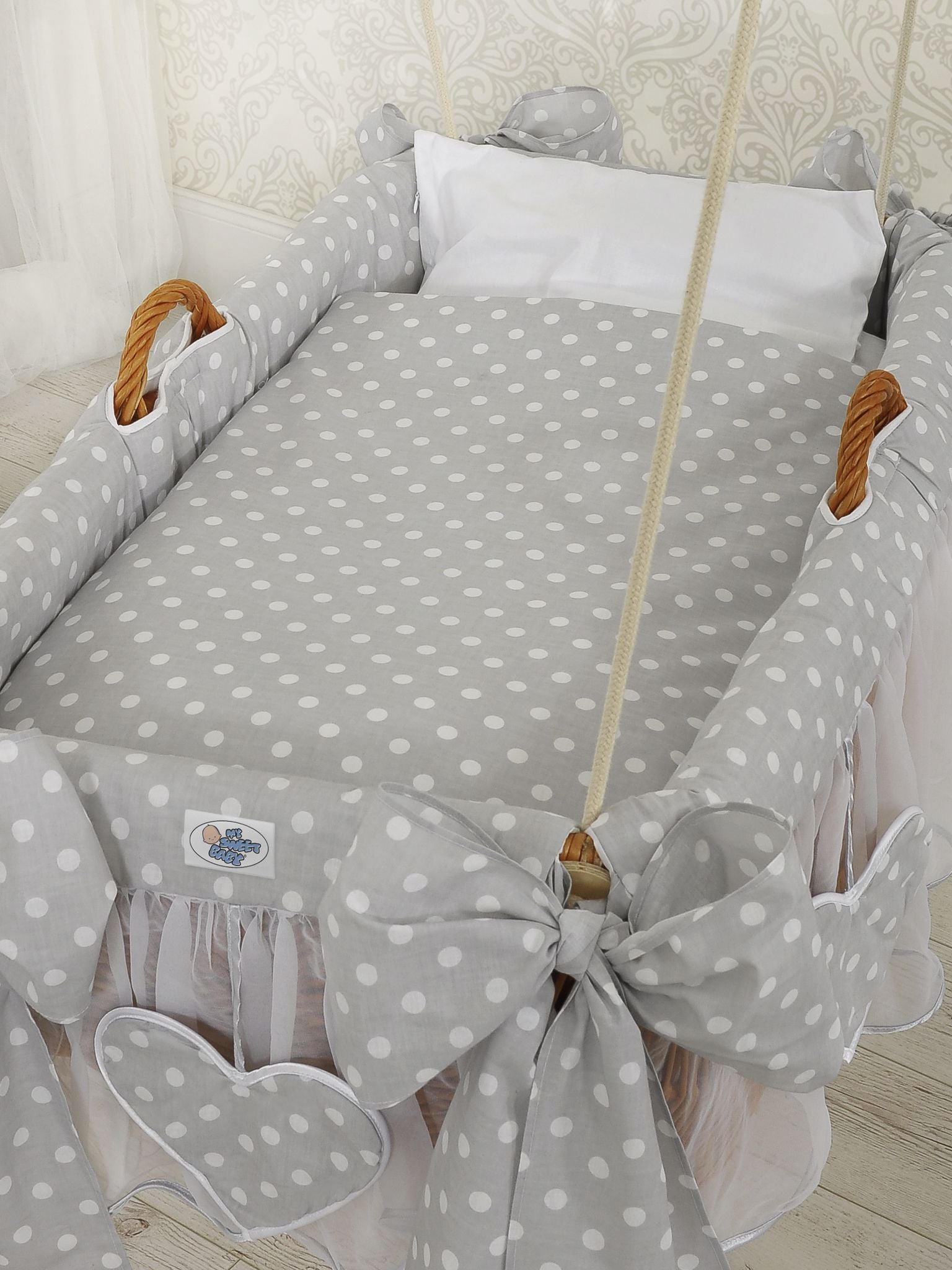 Moses Basket Hanging crib - Grey dots