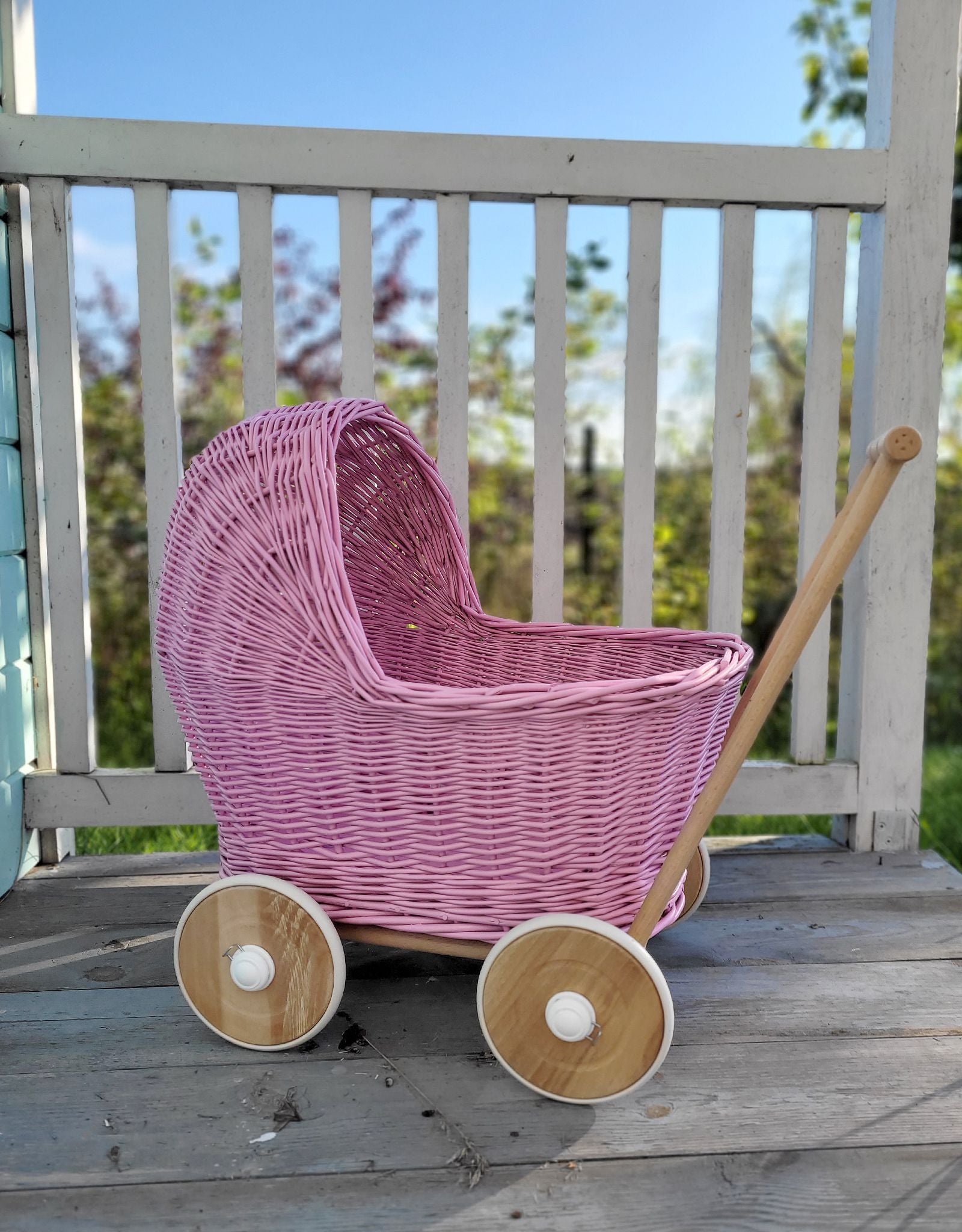 Wicker doll pushchair - pink