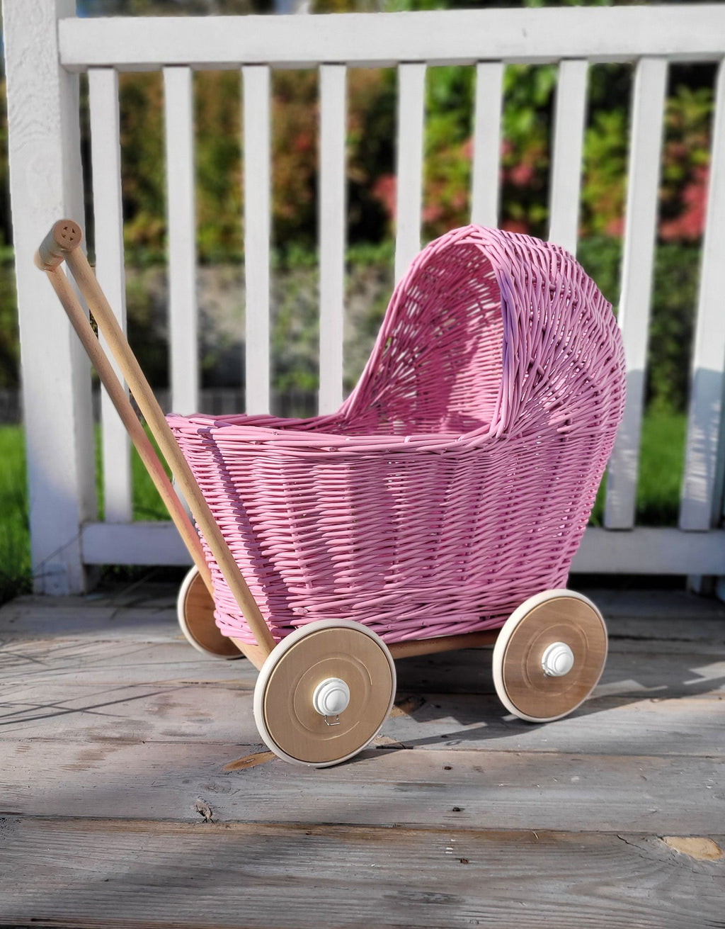 Wicker doll pushchair - pink