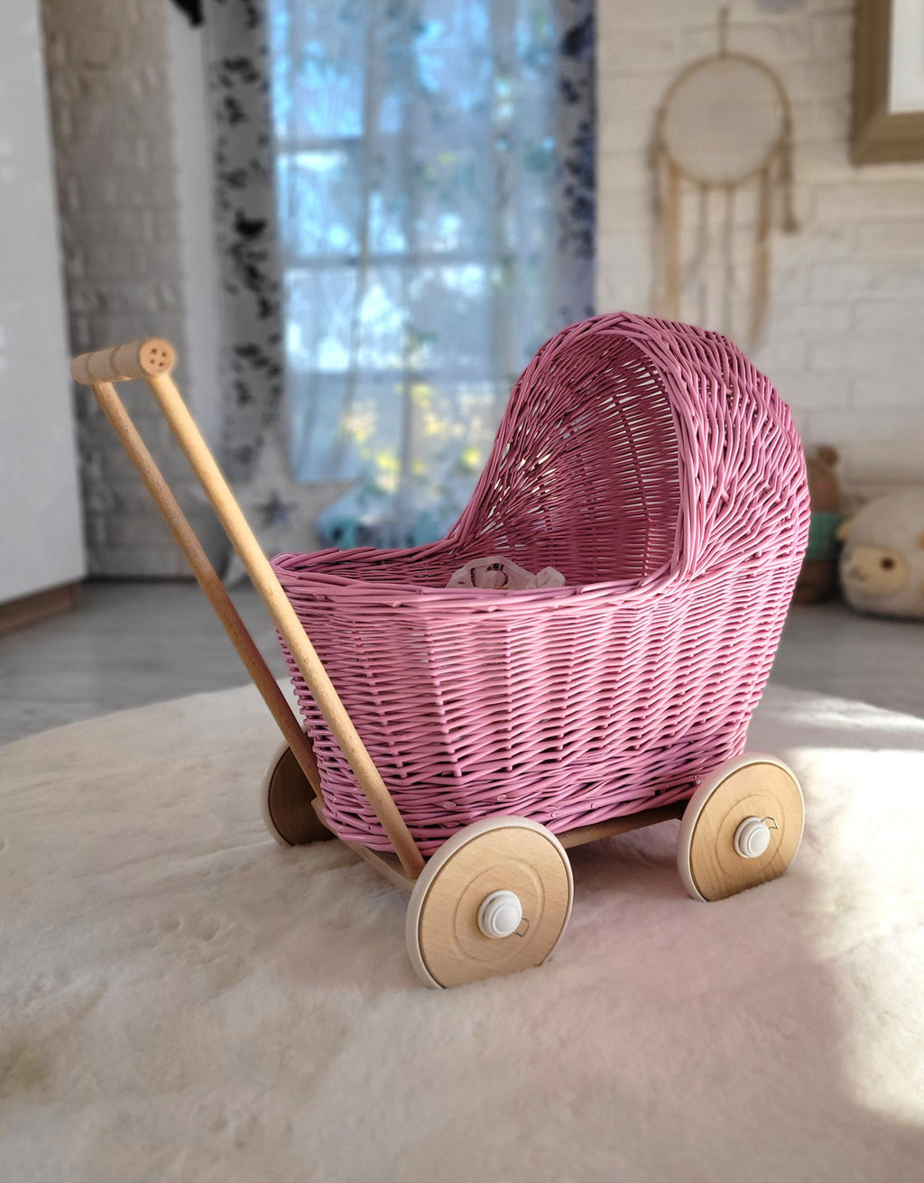 Wicker doll pushchair - pink