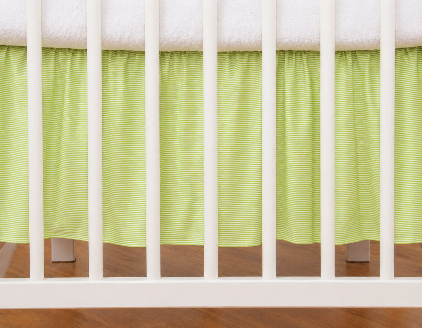 Dust Ruffle Crib - Bed Skirt - Masking flounce 120x60cm - green strips