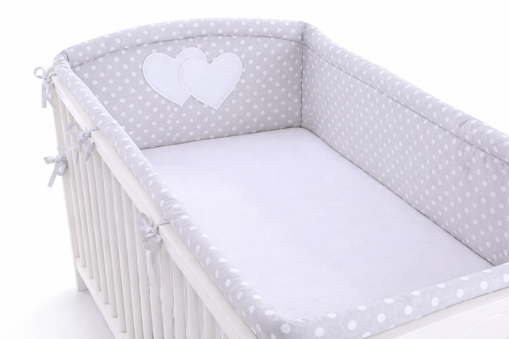 Universal crib rail bumper XXL - Hearts white dots on grey
