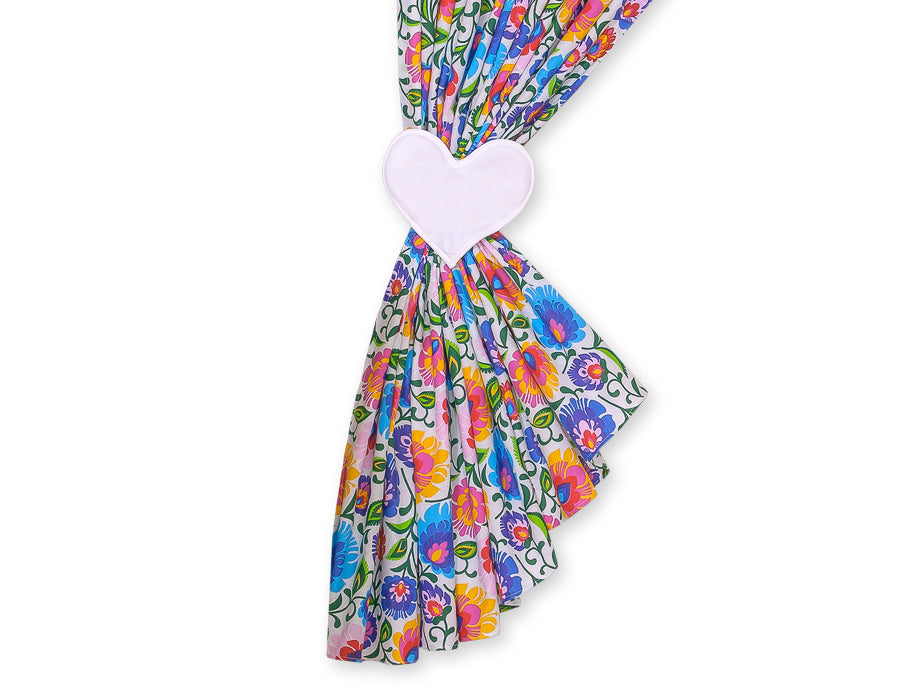 Curtains for baby room- Hanging Hearts flower pattern