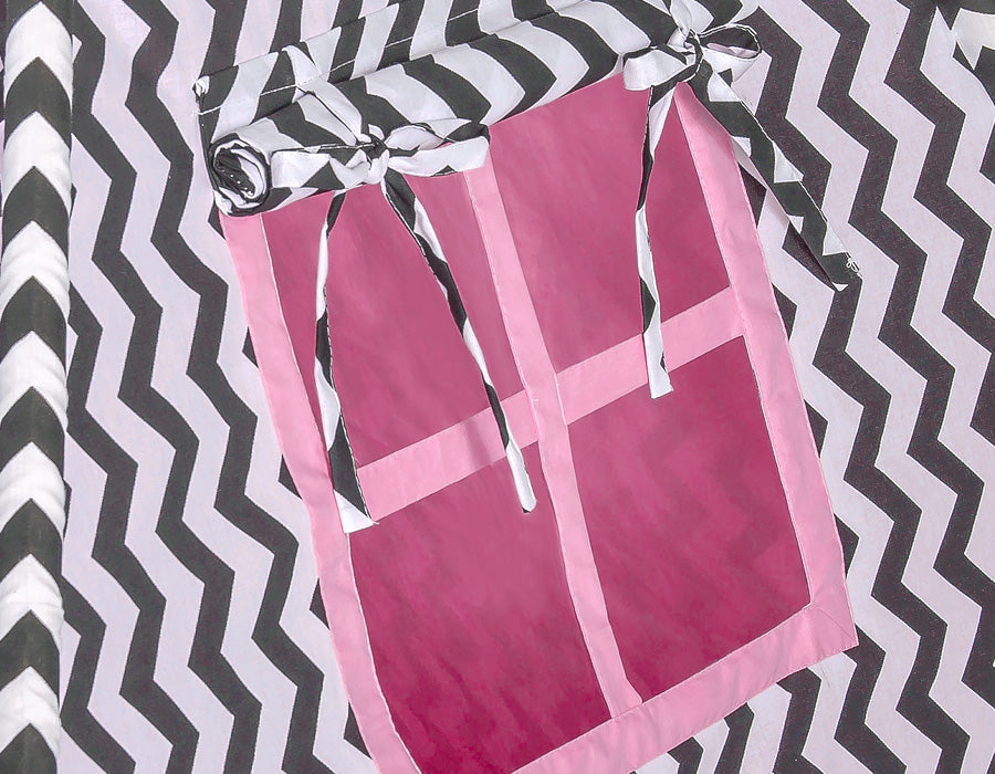 Teepee tent for kids + playmat + pillows + decorative feathers - Chevron black/ pink