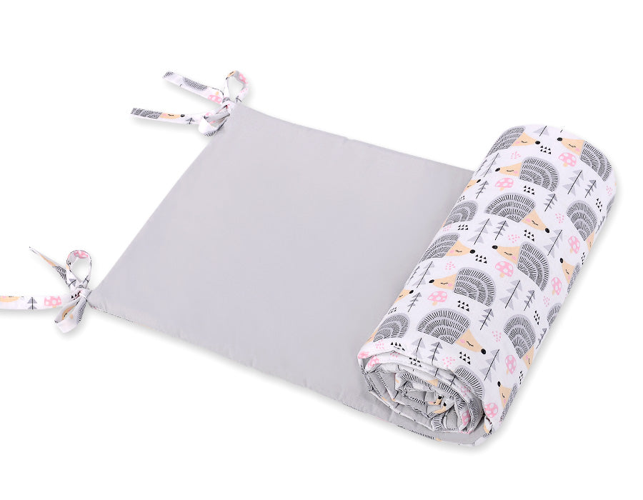 Universal bumper for cot - hedgehogs grey