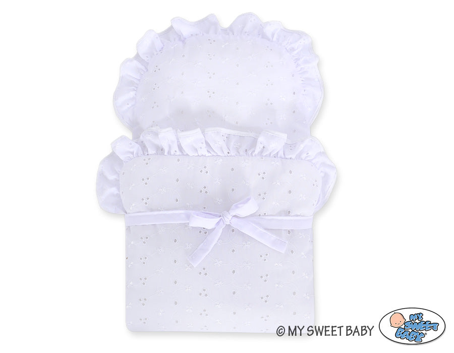 Wicker dolls' pram with white bedding and padding - natural