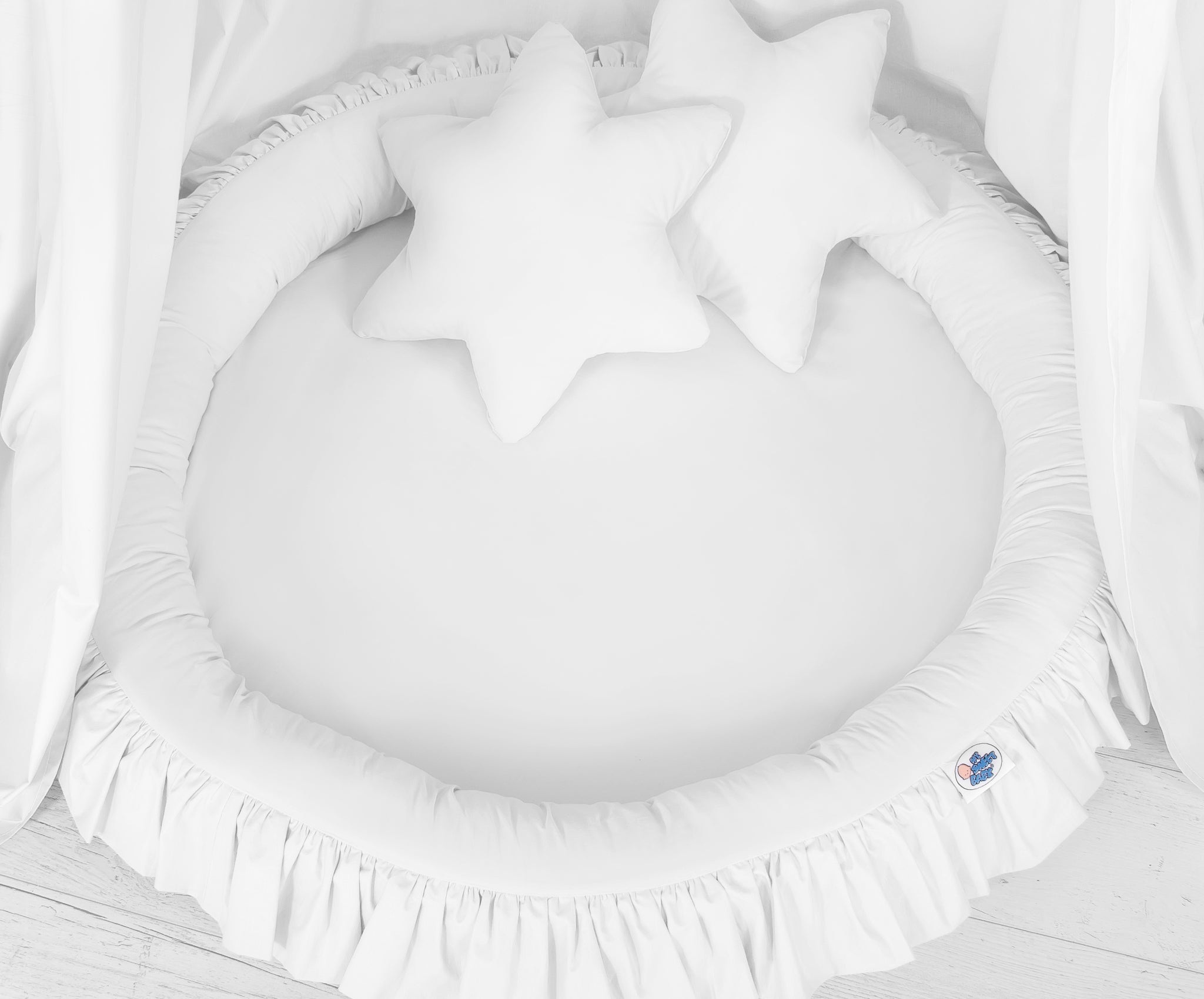Set: Hanging baldachin for children's room cotton + nest with flounce + pillows - white