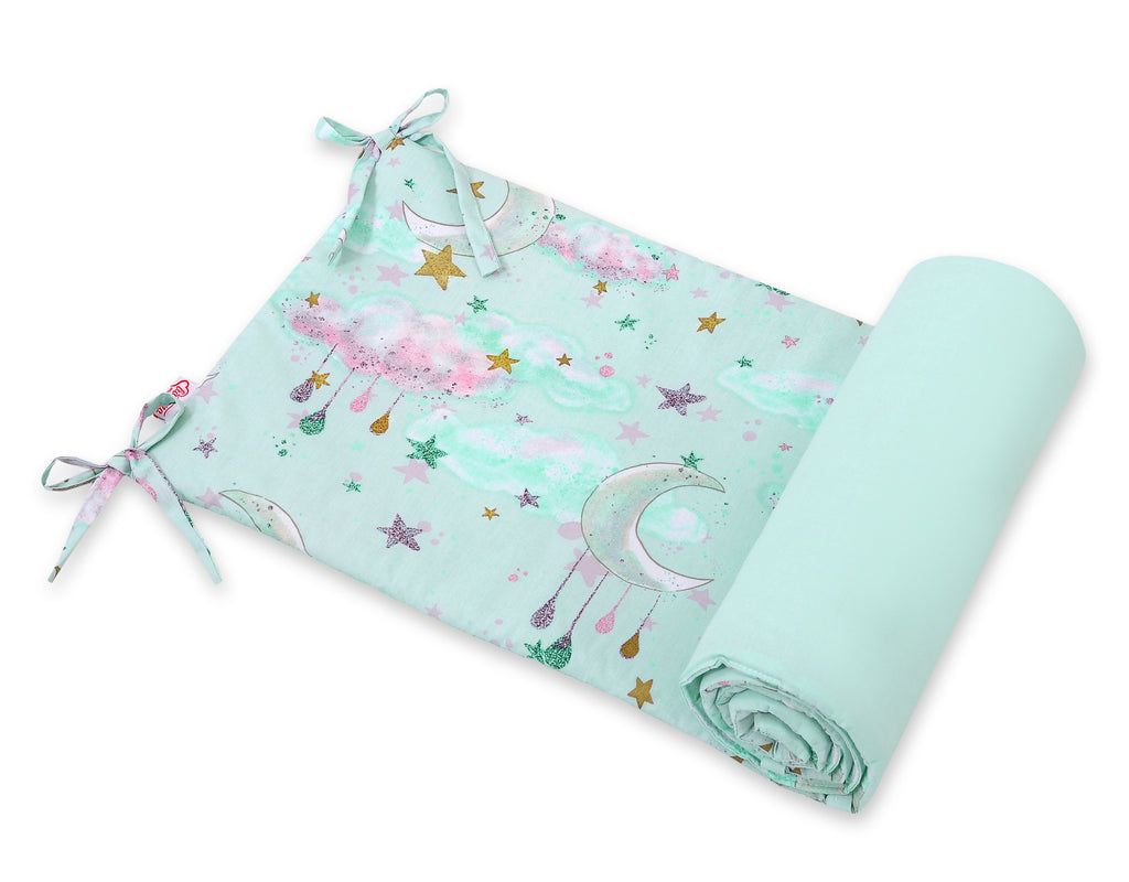 Universal bumper for cot - moons mint