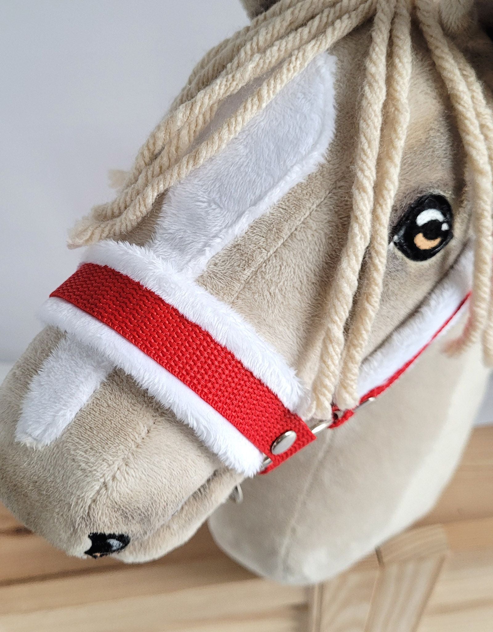 Set for Hobby Horse: the halter A3 with white furry + Tether made of cord - white-red