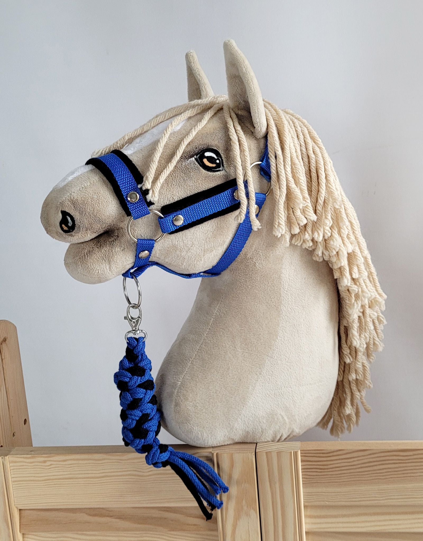 Tether for Hobby Horse made of double-twine cord - black-blue