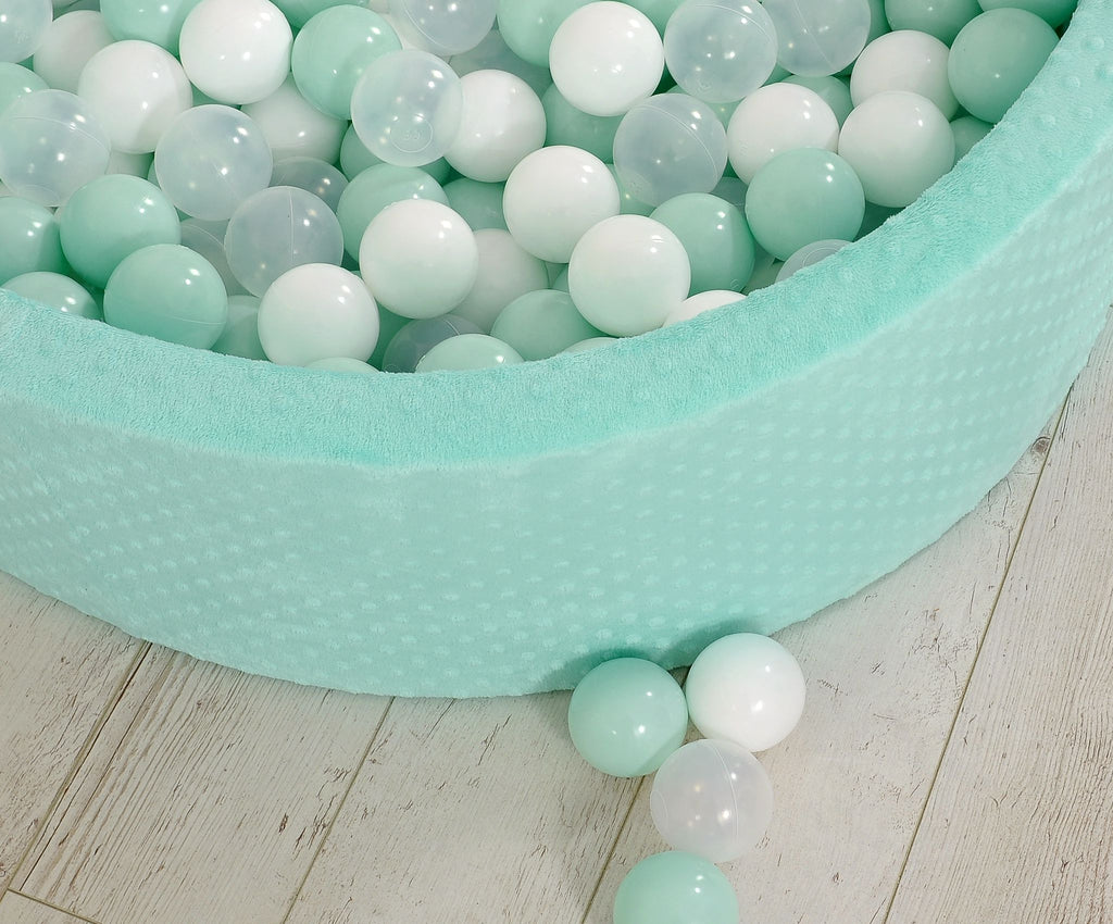 Ball-pit minky H-30 cm with balls 200pcs- mint