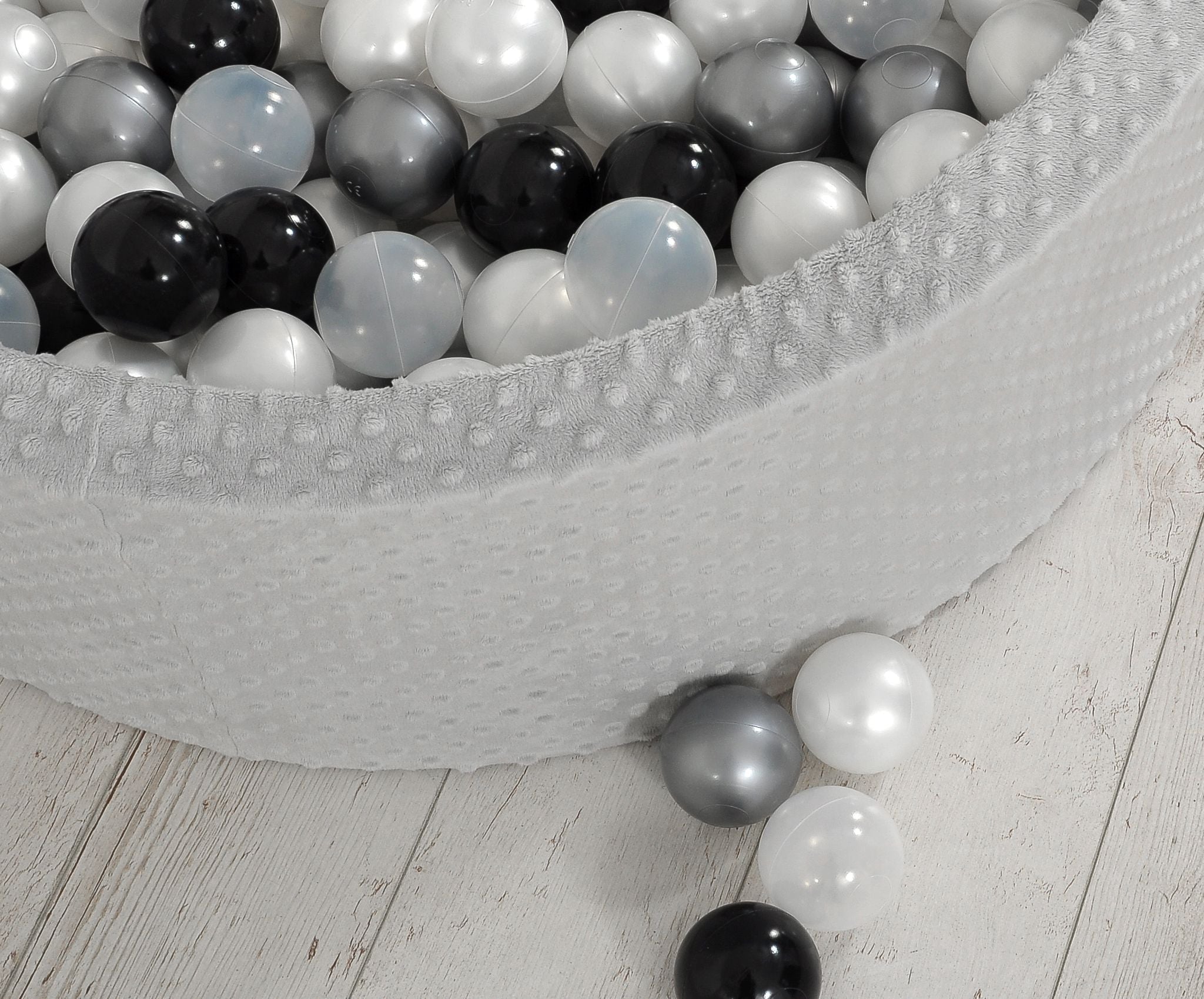 Ball-pit minky H-30 cm with balls 300pcs - grey