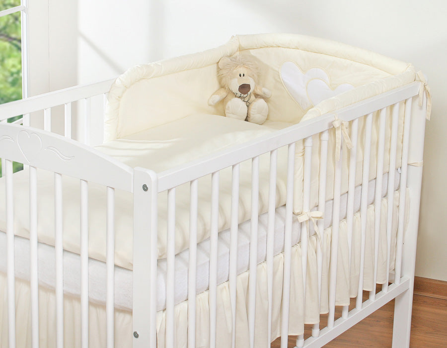 Universal crib rail bumper – Hearts cream