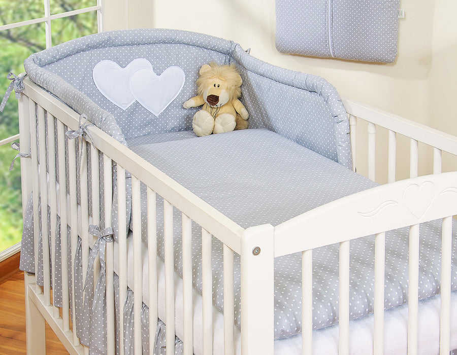 Universal crib rail bumper – Hearts white polka dots on grey