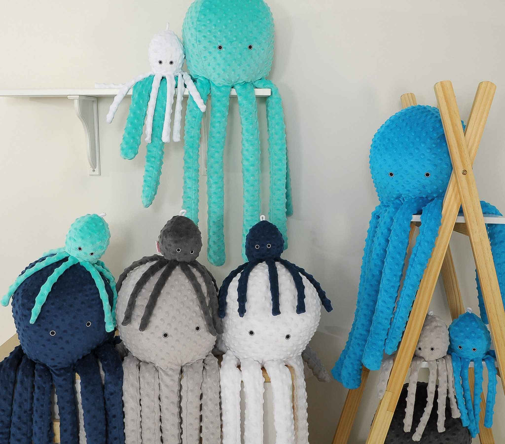 Cuddly octopus big - turquoise - polka dot minky