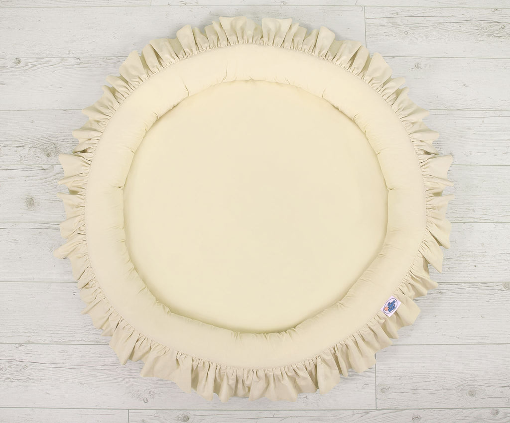 Nest with flounce - cream