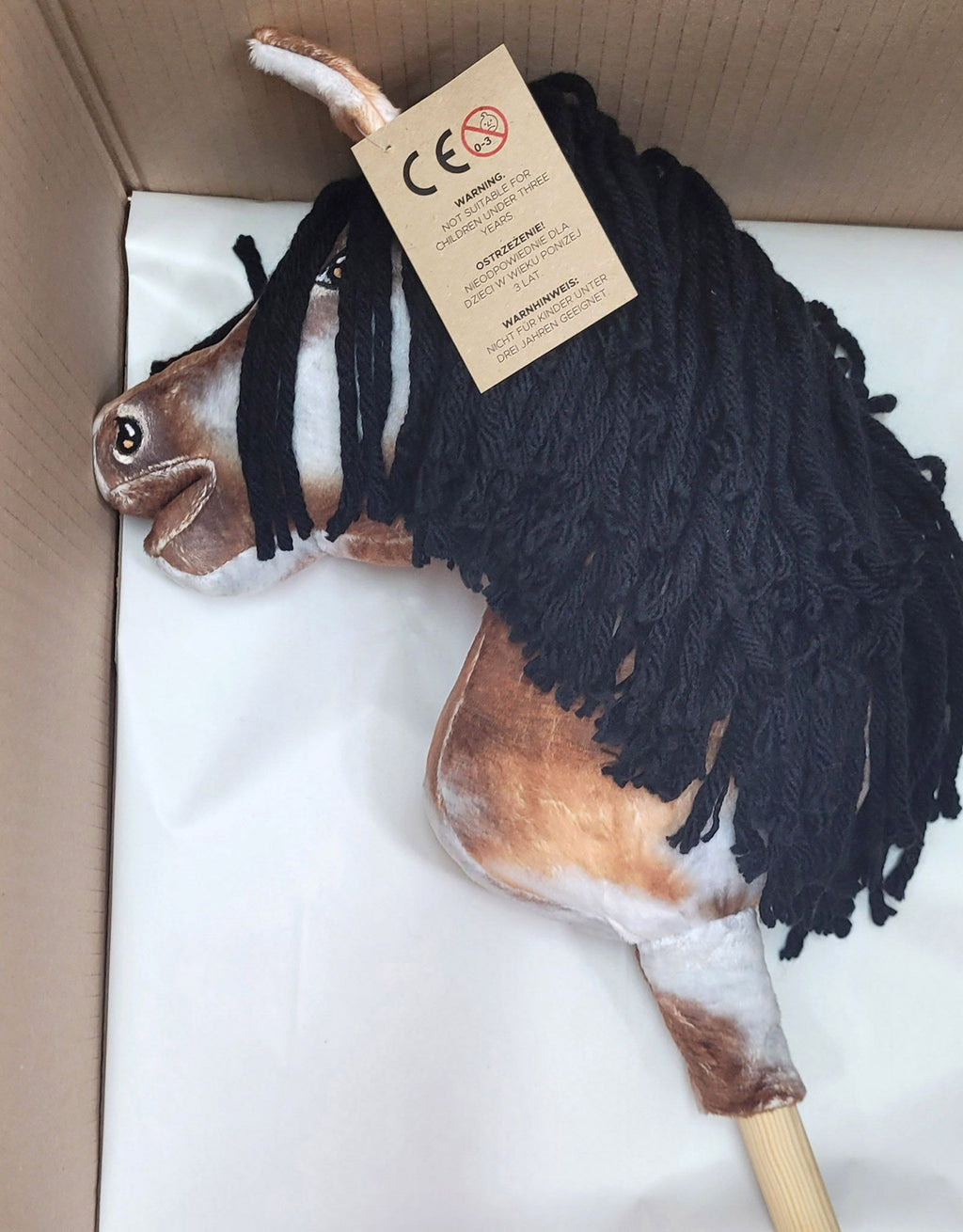 Horse on a stick Super Hobby Horse Premium - tobiano bay horse with a black maneA4