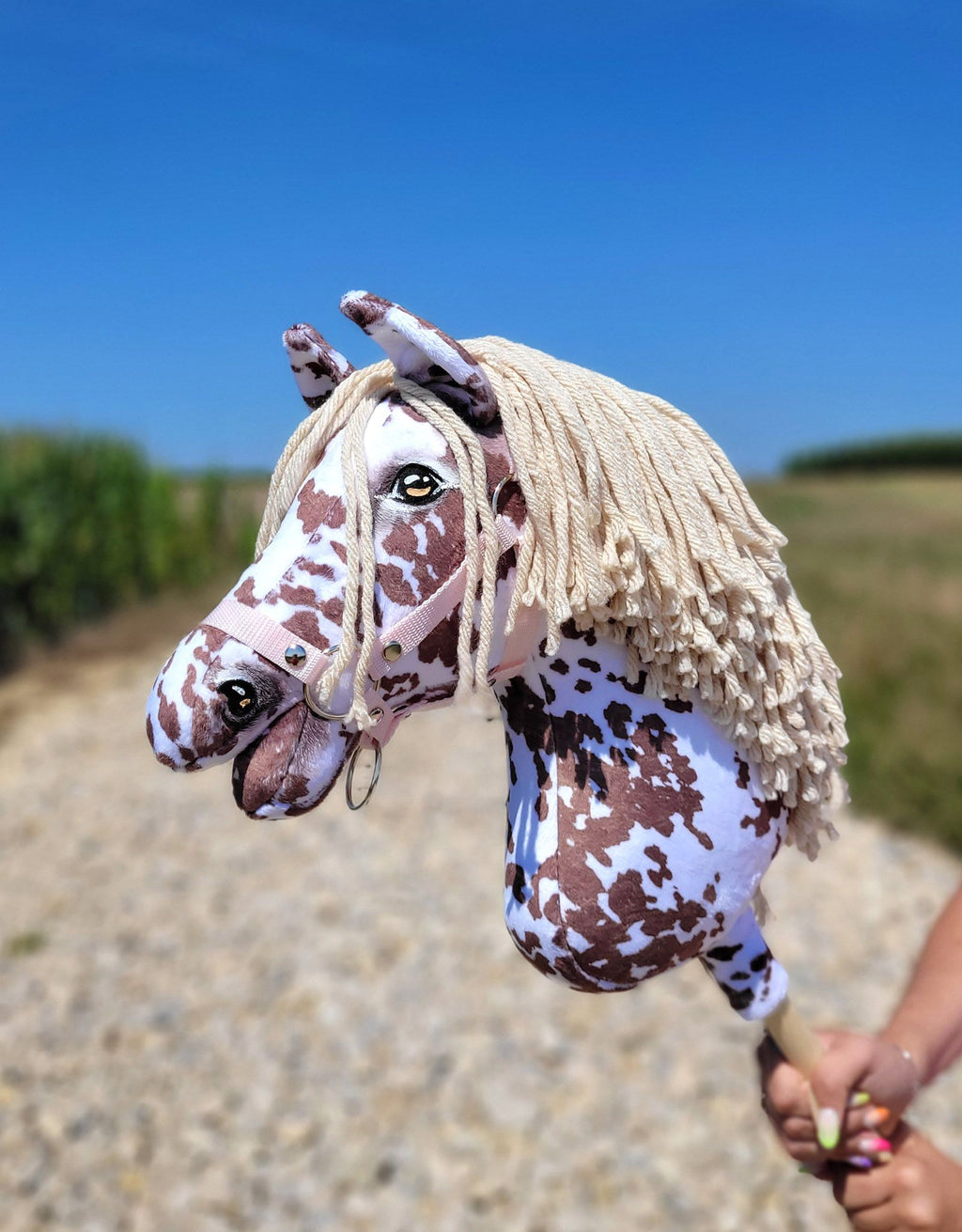 Horse on a stick Super Hobby Horse Premium - brown leopard horse with a beige mane A3