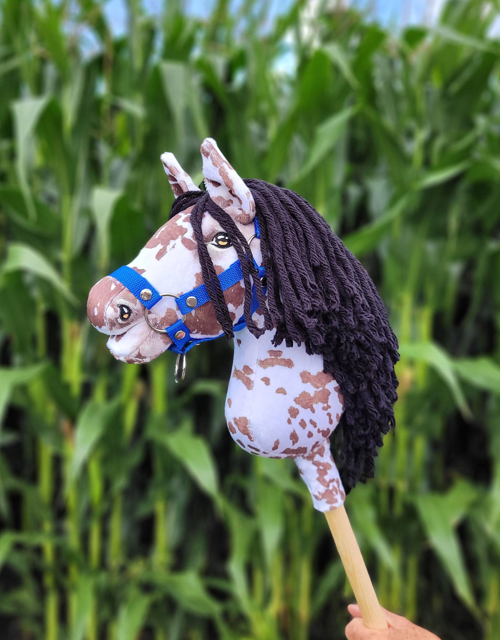 Horse on a stick Super Hobby Horse Premium - brown leopard with a black mane A4