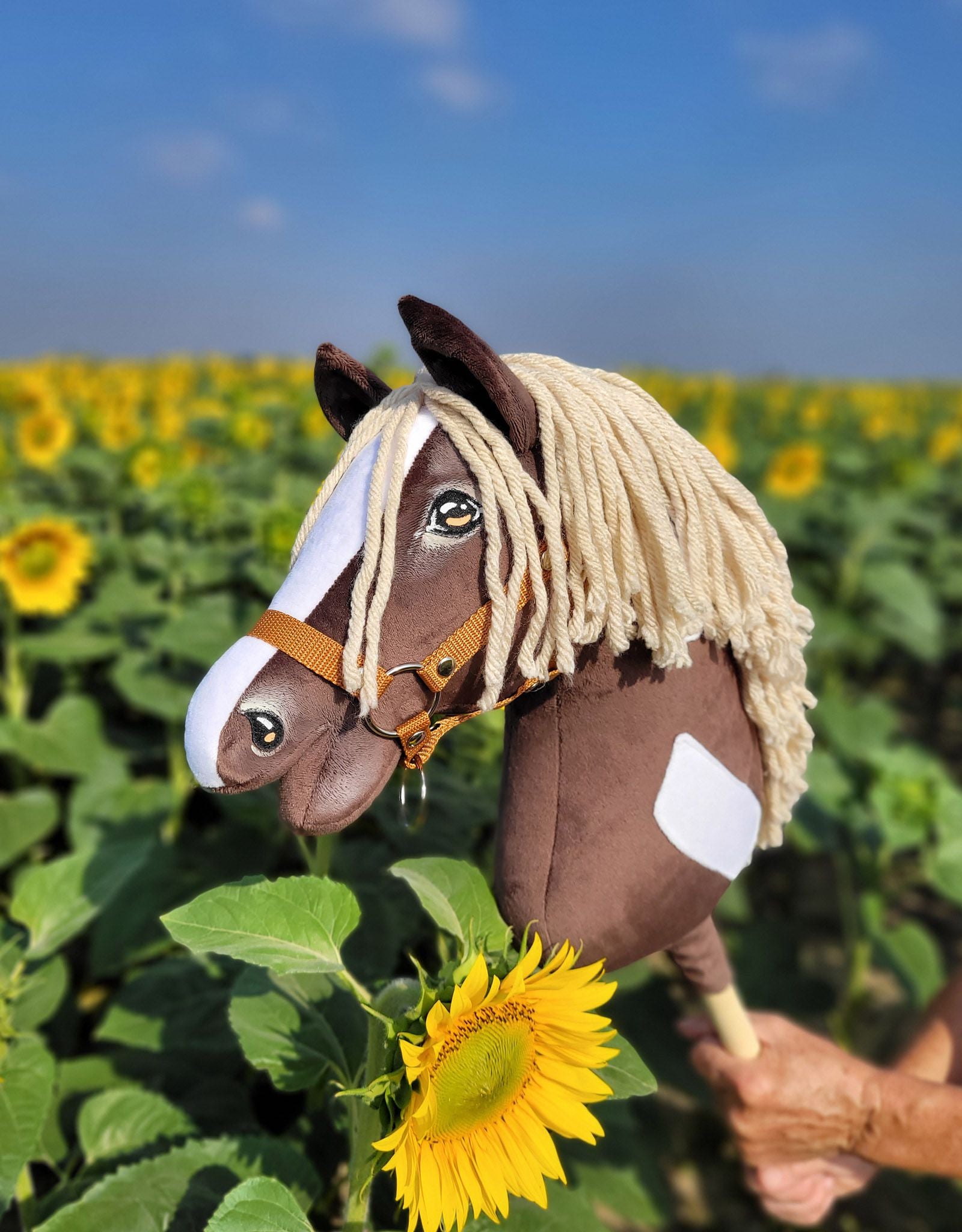 Horse on a stick Super Hobby Horse Premium - western IV dark bay horse A3