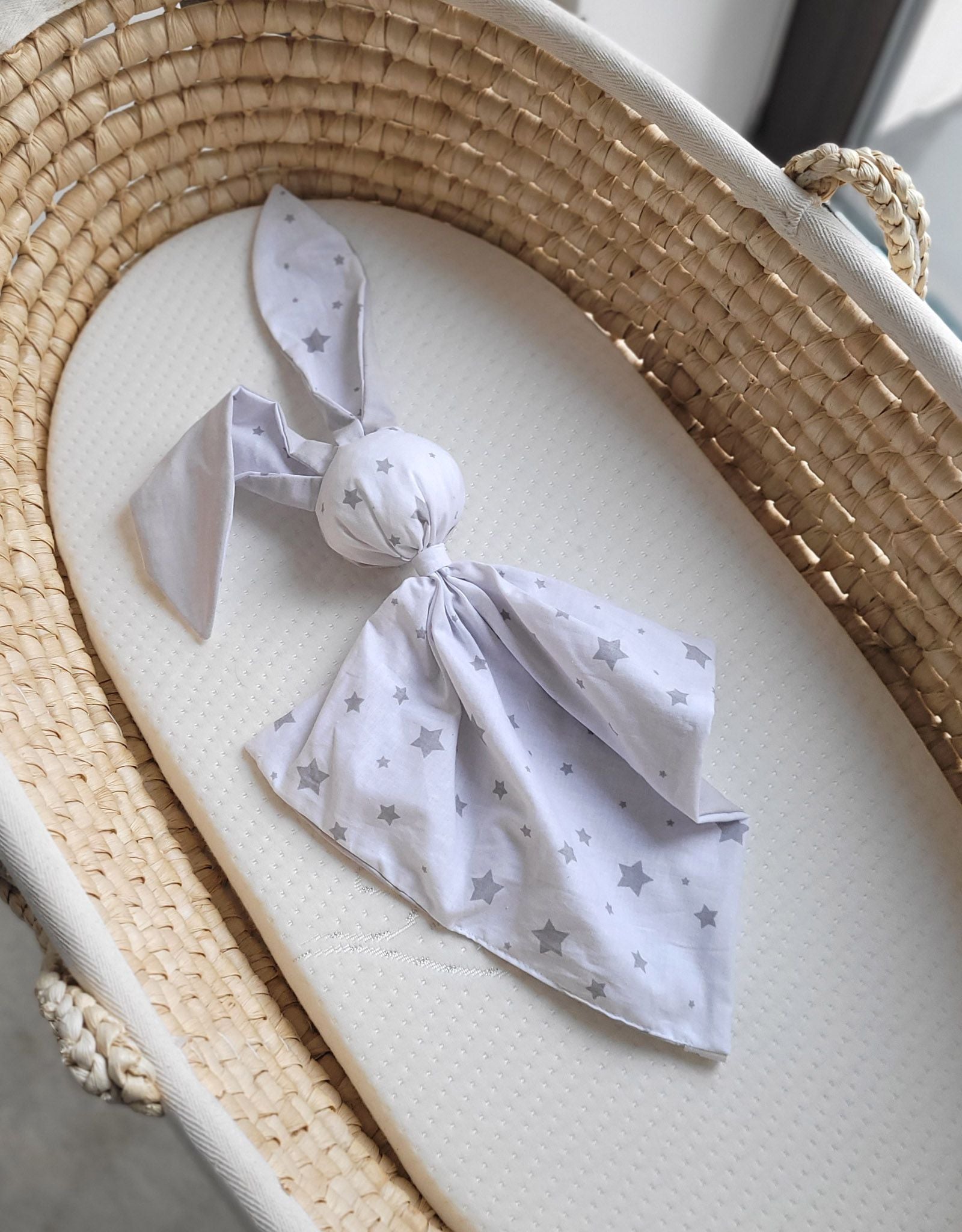 DOUDOU Soft cosy cuddly bunny blanket in cotton - Mini grey stars/grey