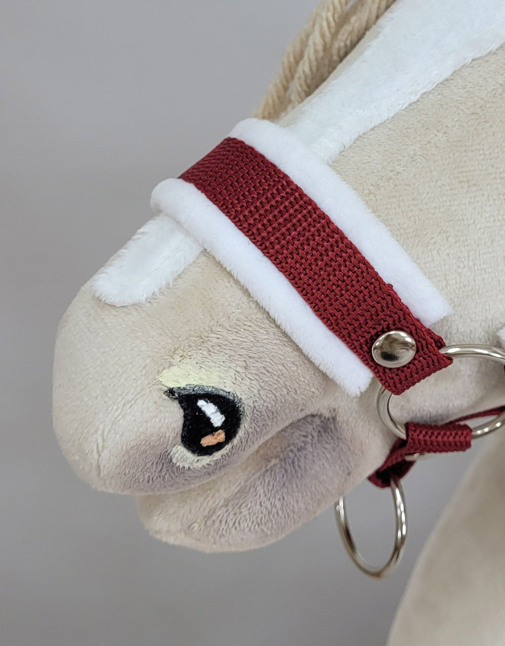 Set for Hobby Horse: the halter A3 with white furry + Tether made of cord - white-burgundy
