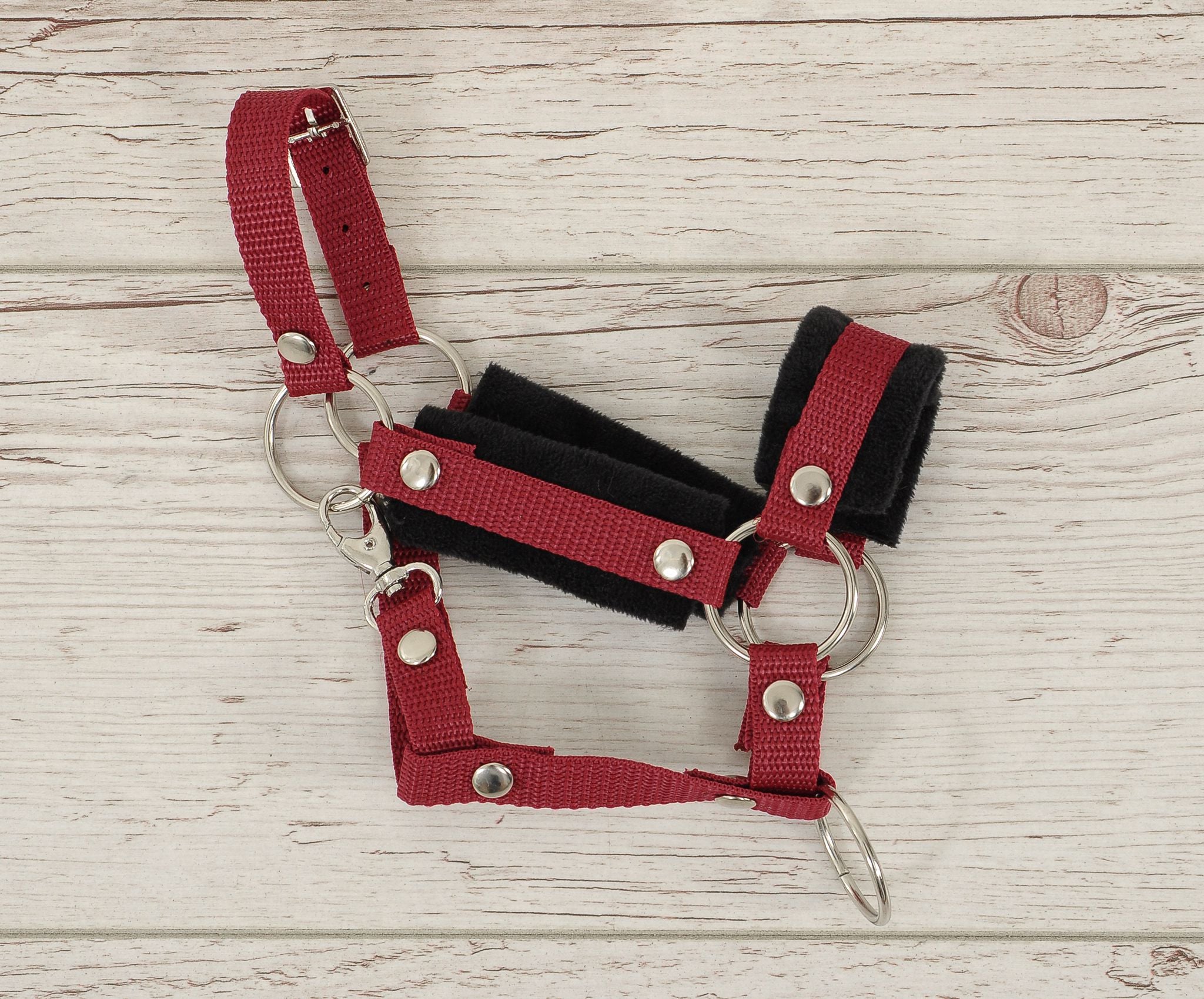 The adjustable halter for Hobby Horse A3 - burgundy with black furry