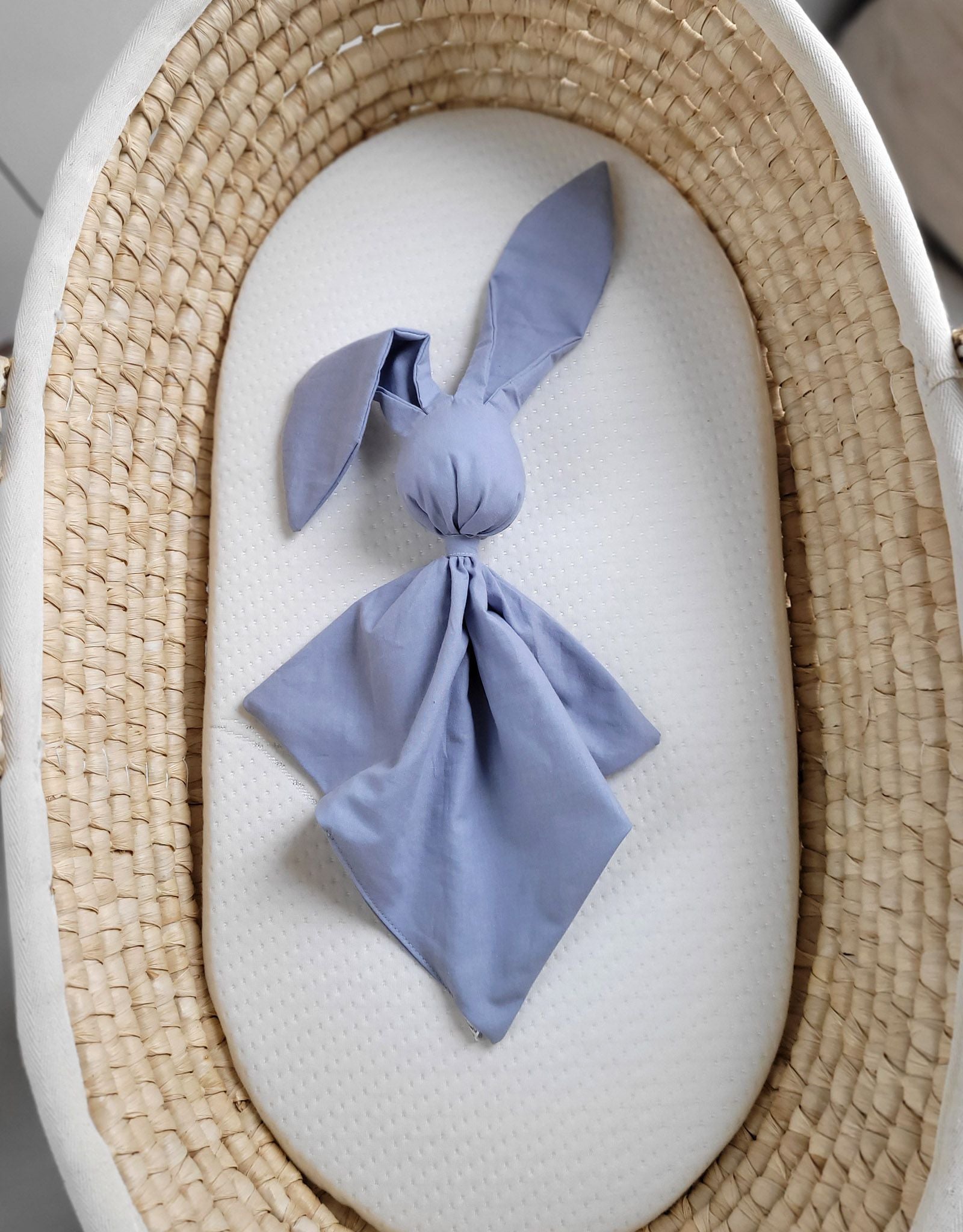 DOUDOU Soft cosy cuddly bunny blanket in cotton - Pastel blue