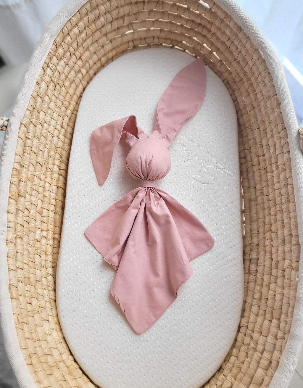 DOUDOU Soft cosy cuddly bunny blanket in cotton - Pastel pink