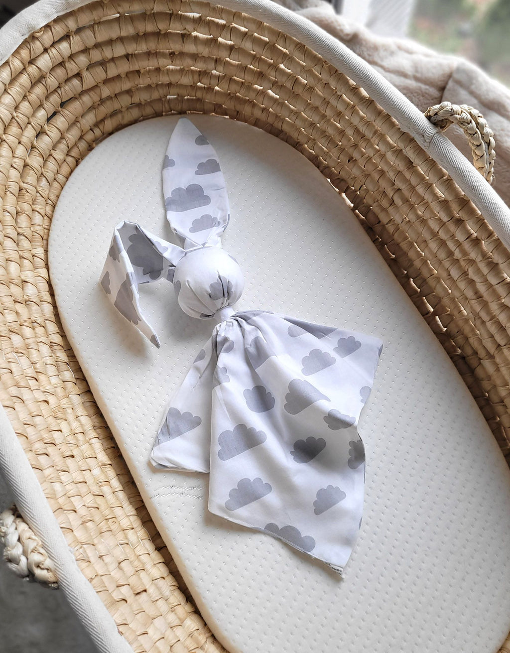 DOUDOU Soft cosy cuddly bunny blanket in cotton - Grey clouds
