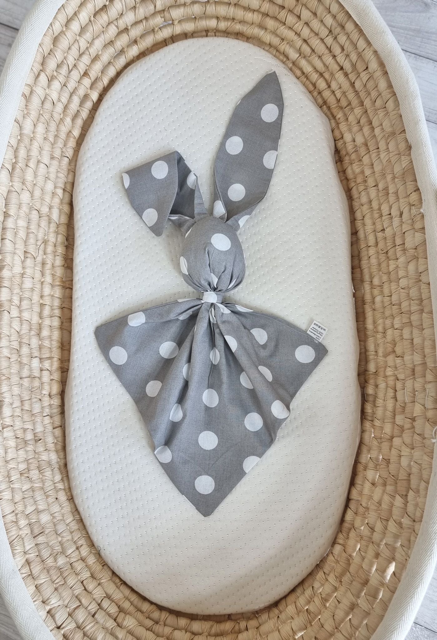 DOUDOU Soft cosy cuddly bunny blanket in cotton - Large polka dots on grey