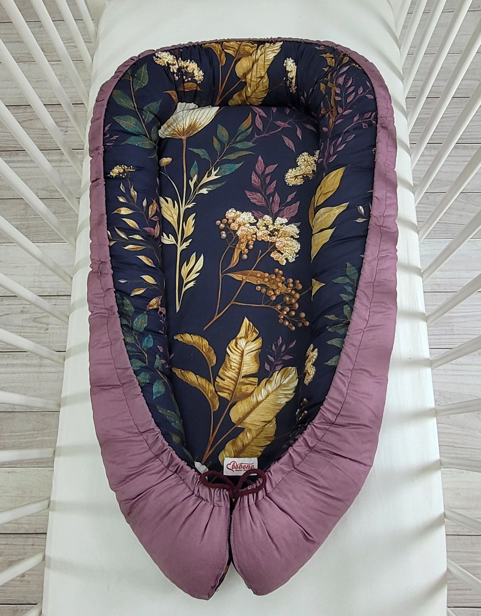 Baby nest double-sided Premium Cocoon for infants BOBONO- floristic/ retro pink