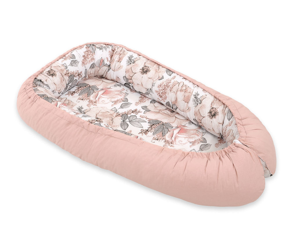 Baby nest double-sided Premium Cocoon for infants BOBONO - sepia roses/pastel pink