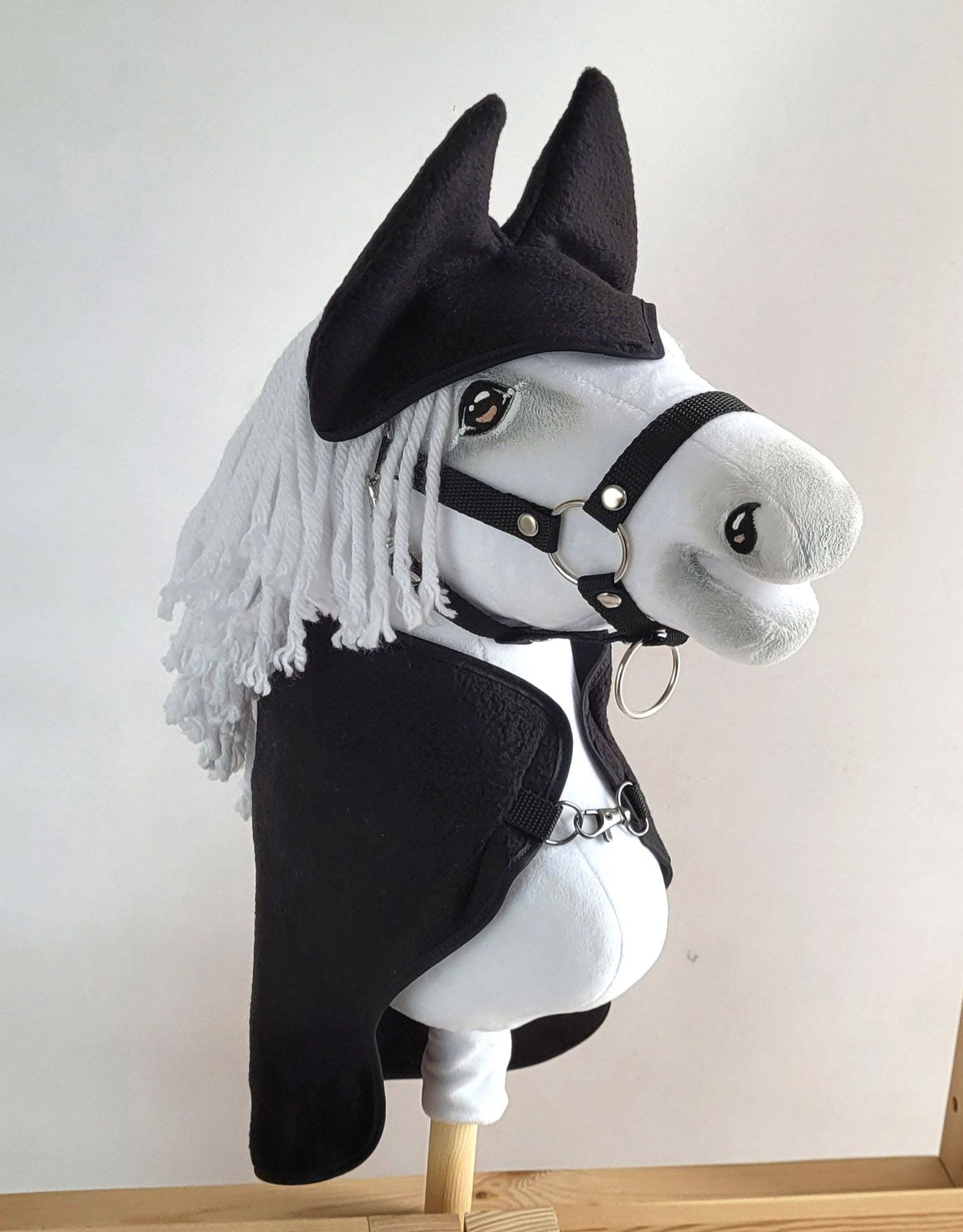 Set for Hobby Horse A4 and A5: Fleece blanket + earmuffs - black