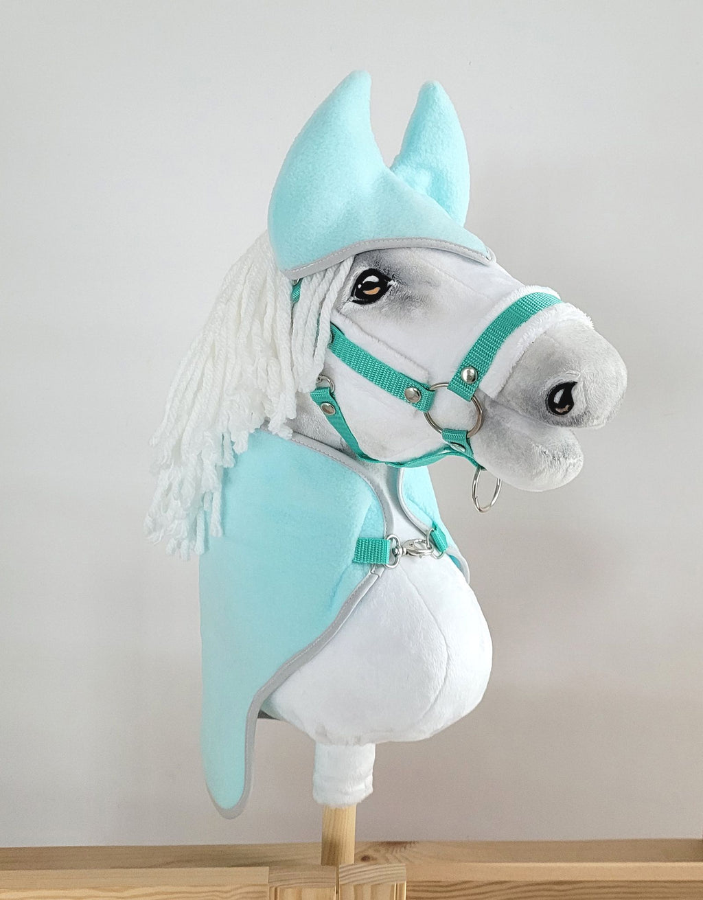 Set for Hobby Horse A4 and A5: Fleece blanket + earmuffs - light mint