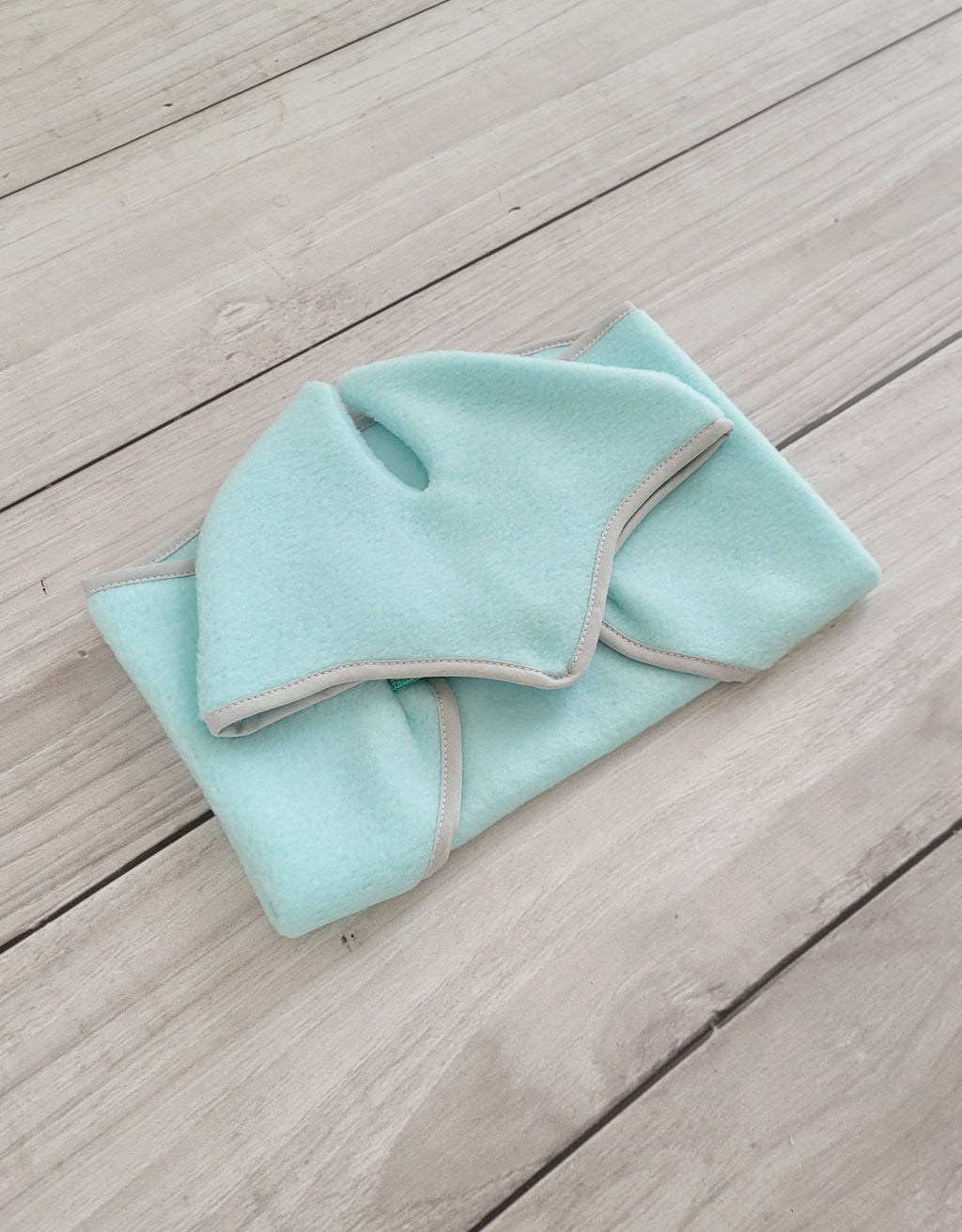 Set for Hobby Horse A4 and A5: Fleece blanket + earmuffs - light mint