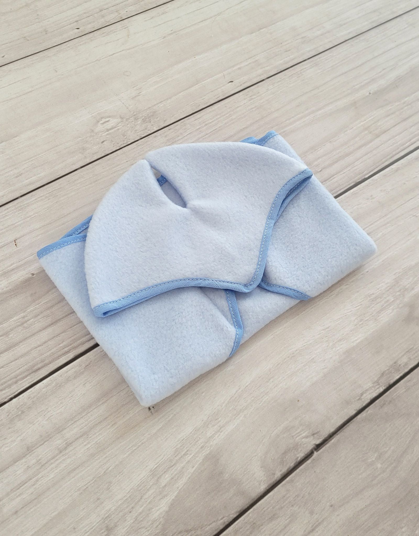 Set for Hobby Horse A3: Fleece blanket + earmuffs - light blue