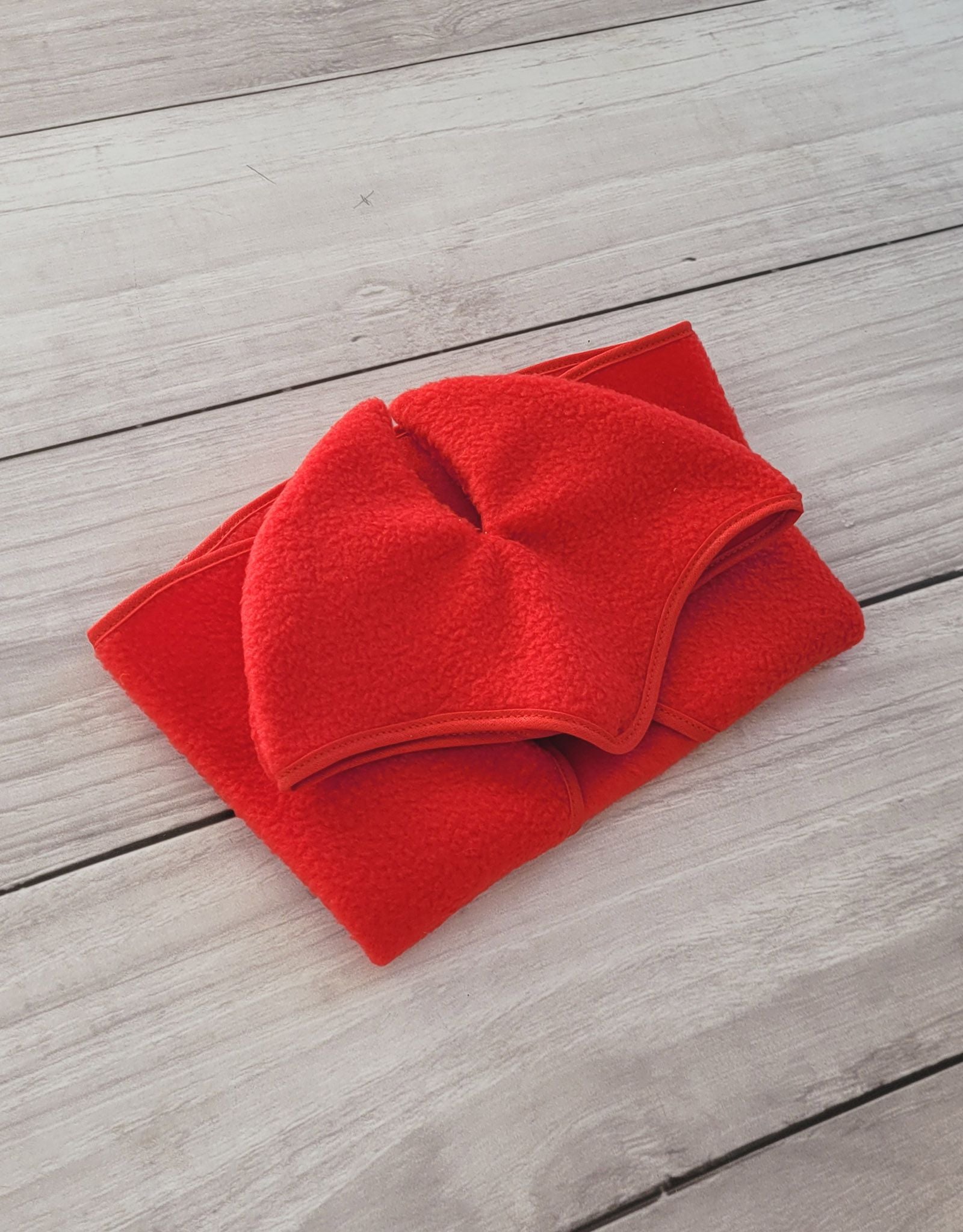 Set for Hobby Horse A3: Fleece blanket + earmuffs - red