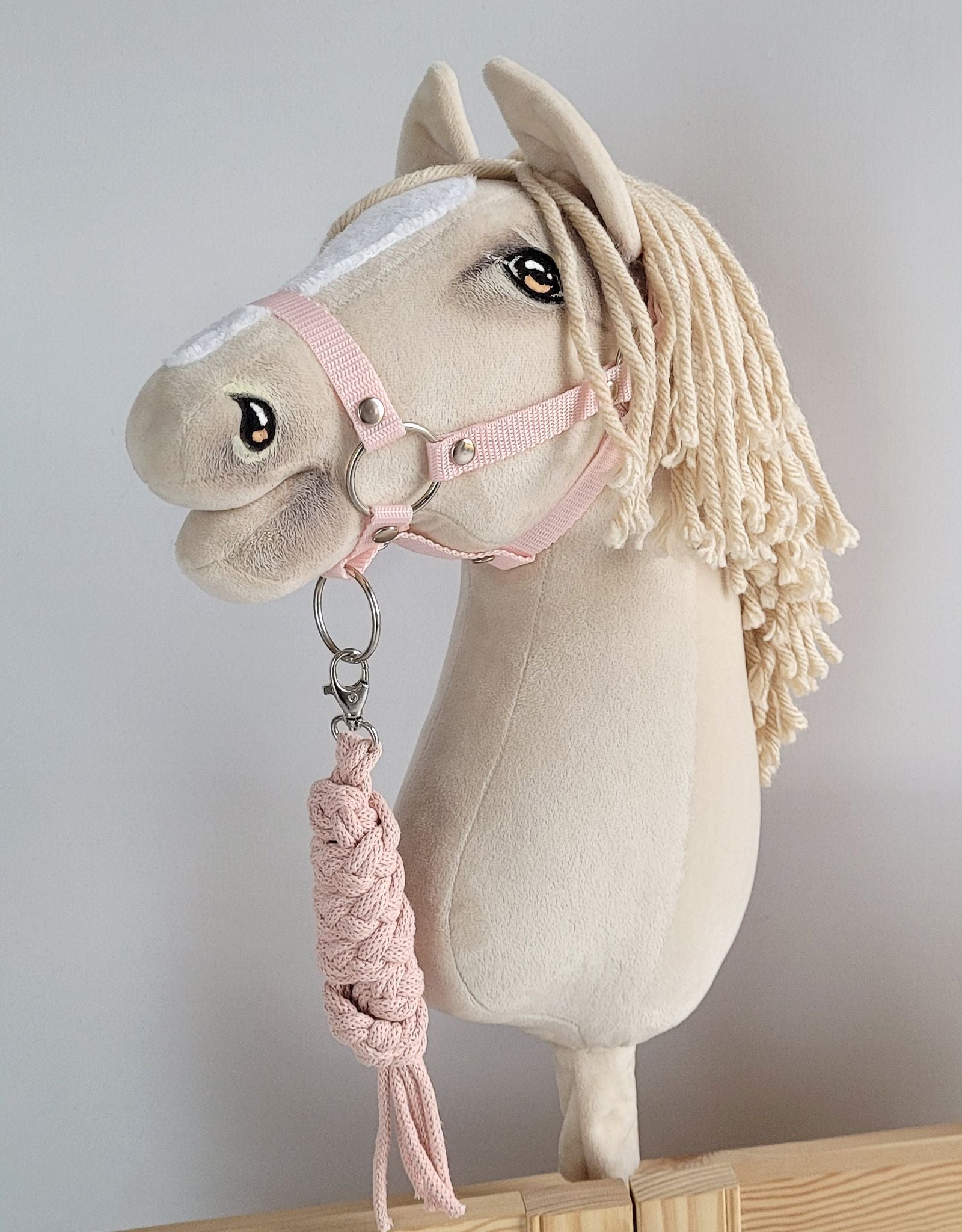 Tether for Hobby Horse made of double-twine cord - powder pink