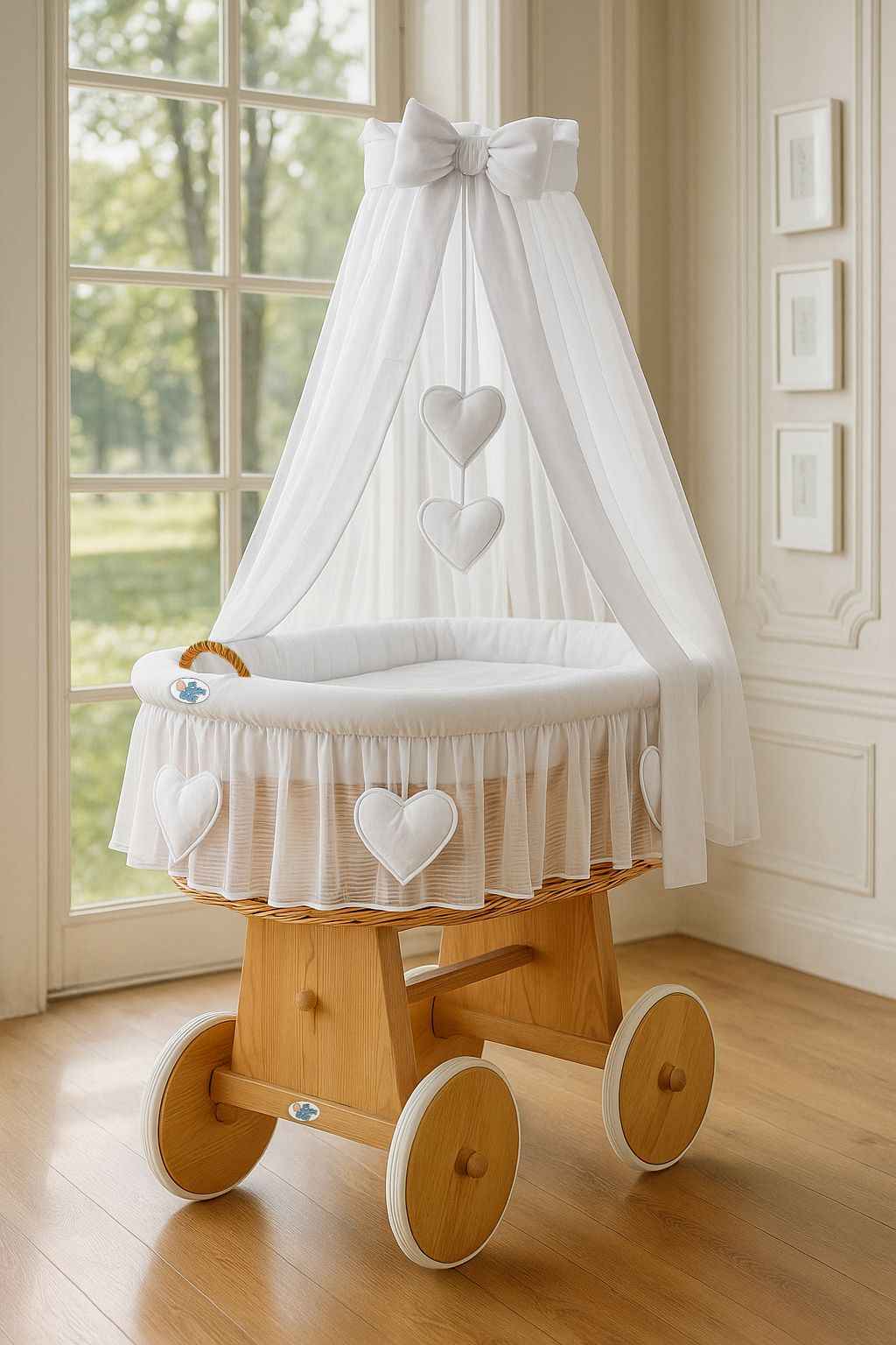 Moses Basket Wicker drape crib Amelie - natural + white bedding
